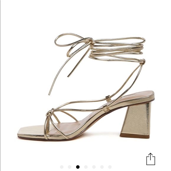 black tie up Sandals - Picture 4 of 8